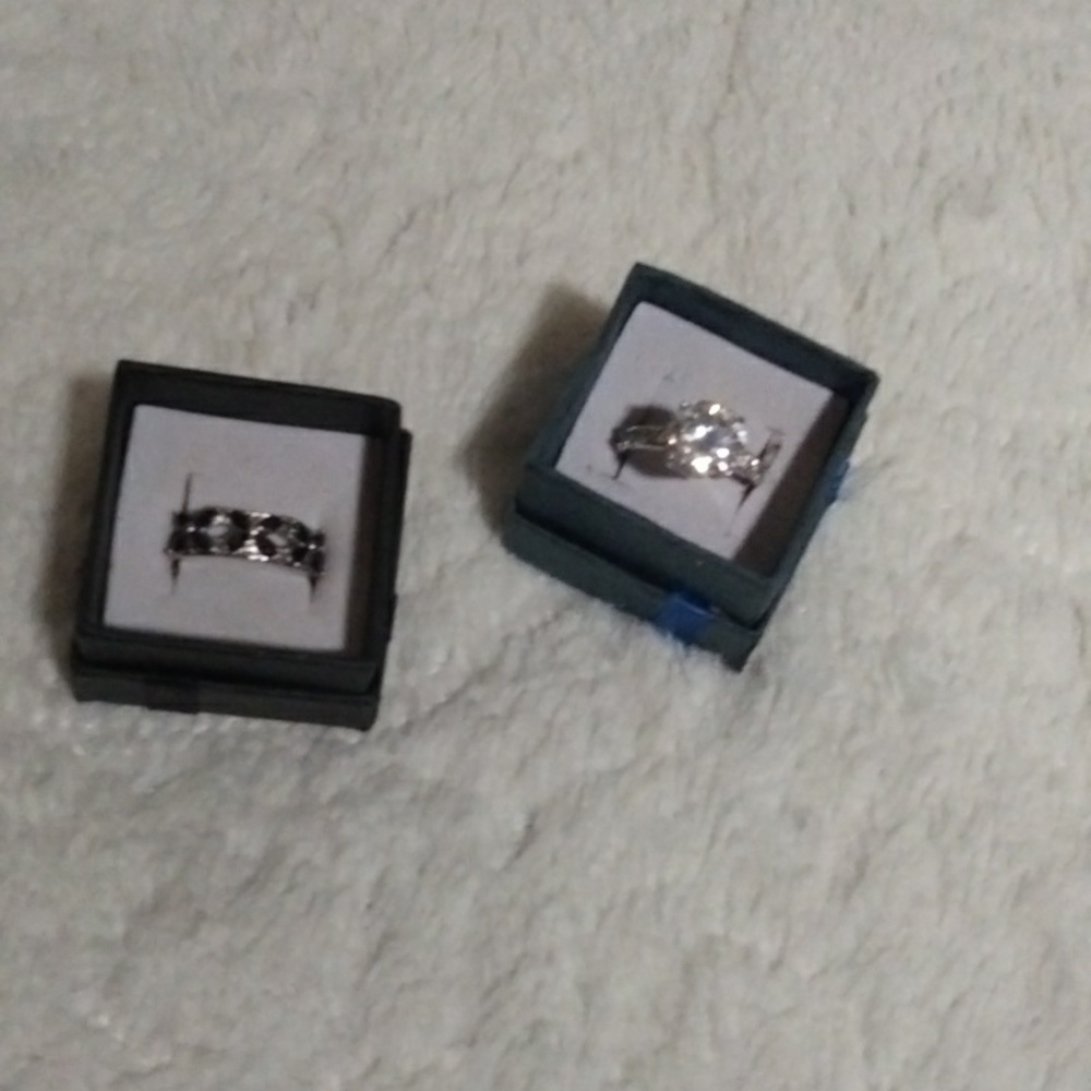 Wedding set ?